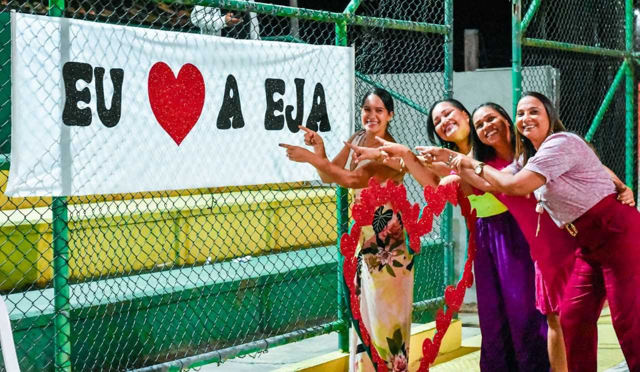 Camacã: O primeiro baile da EJA marca o dia do estudante